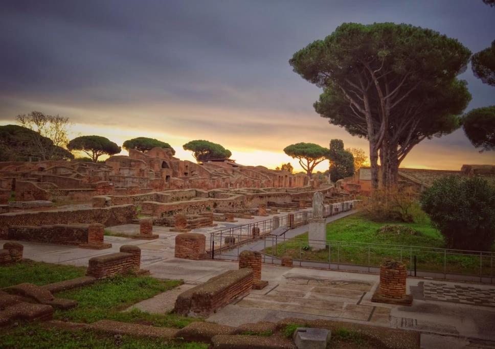 Per Antiqua Itinere Apartment Ostia Antica Bagian luar foto