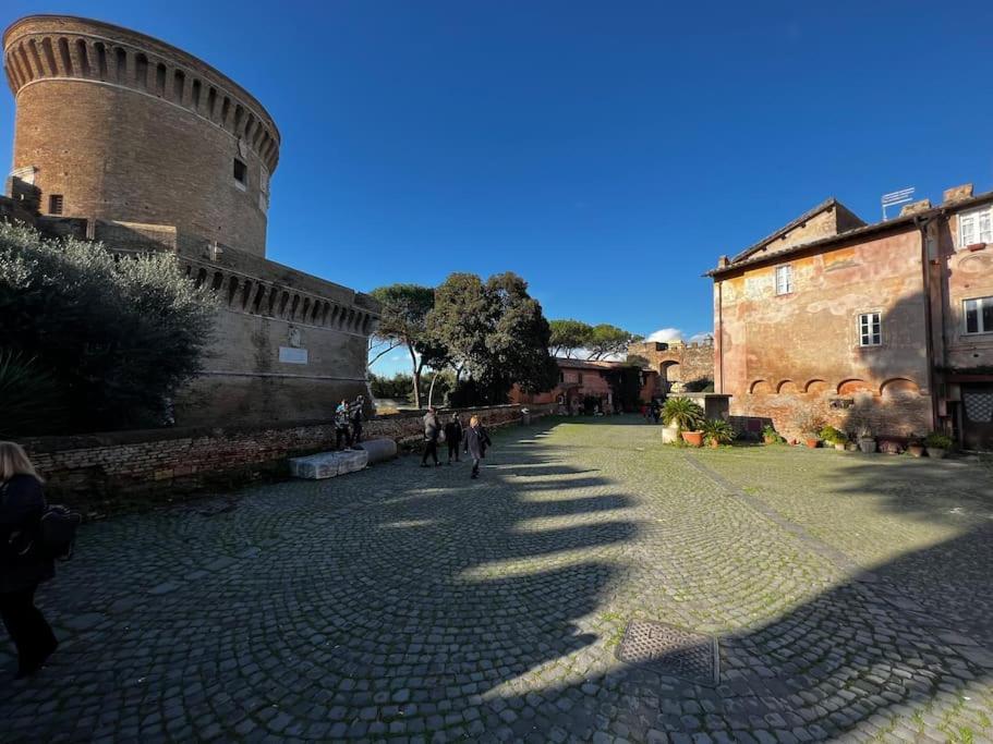 Per Antiqua Itinere Apartment Ostia Antica Bagian luar foto