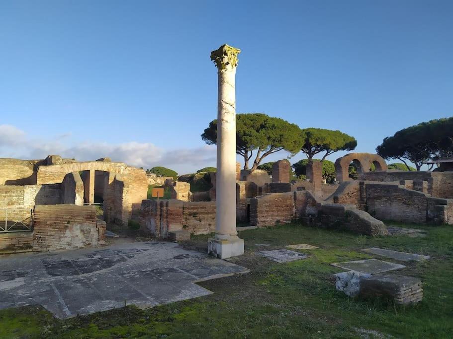 Per Antiqua Itinere Apartment Ostia Antica Bagian luar foto