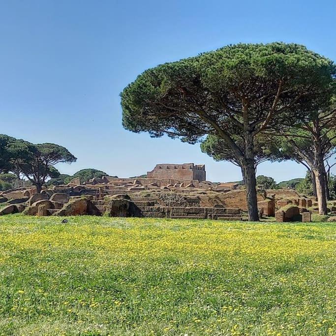 Per Antiqua Itinere Apartment Ostia Antica Bagian luar foto