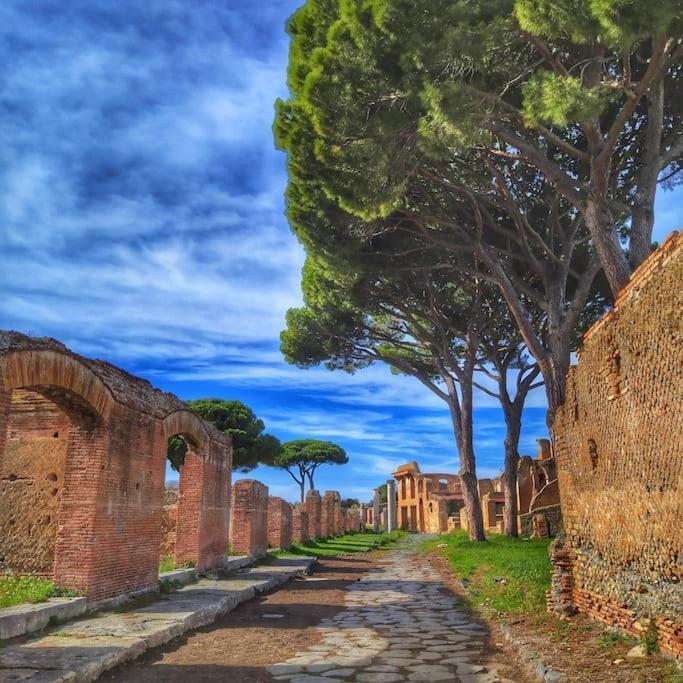 Per Antiqua Itinere Apartment Ostia Antica Bagian luar foto